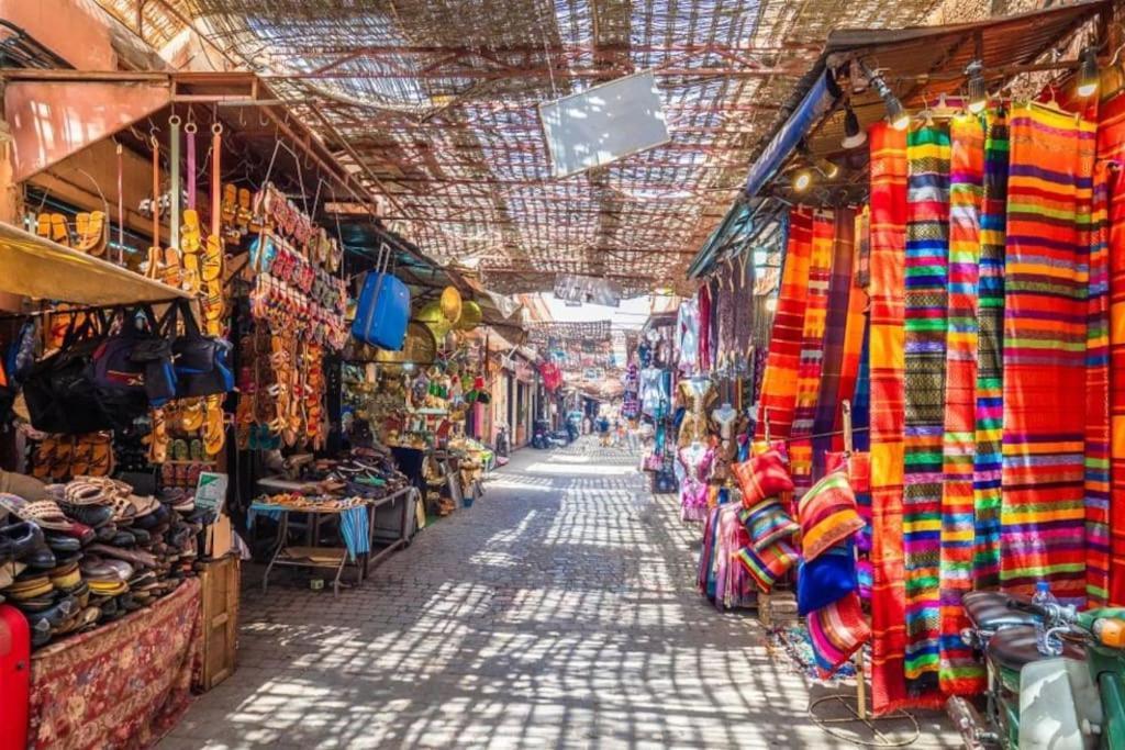 Ferienwohnung Sunny Terrace & Comfy Beds In Marrakech Marrakesch Exterior foto